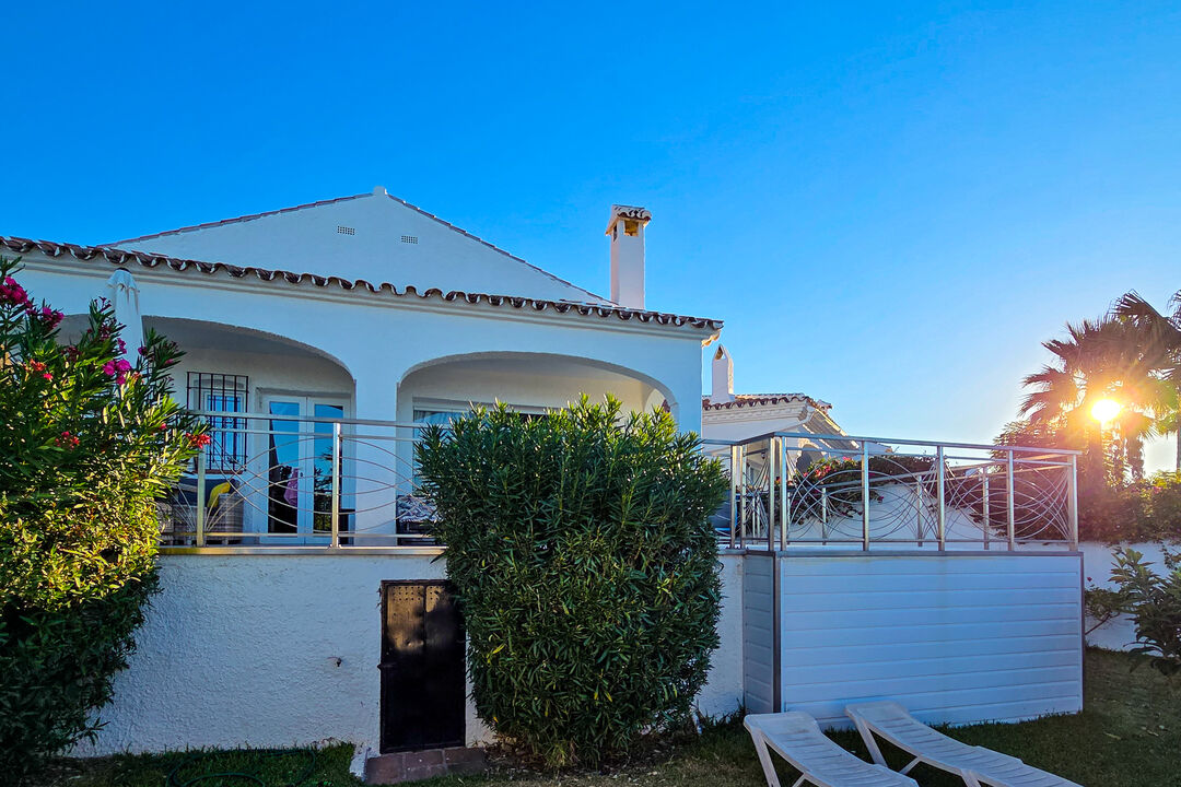 ... with its own garden ...